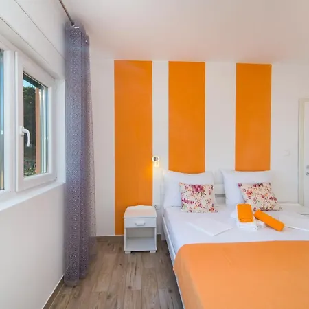 Masa Veliko Brdo (Makarska)