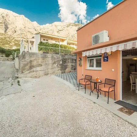 Masa Apartament *